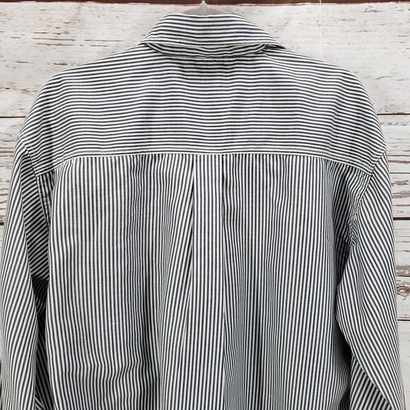 That's The Way To Go Women's Striped Embroidered Button Front Top XL - Picture 10 of 12